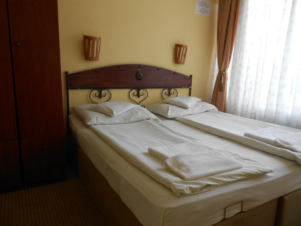 Hotel Seni Studium Budapeşte Oda fotoğraf